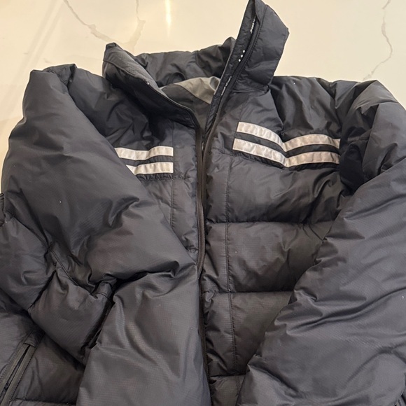 Canada Goose Dark Gray Puffer Jacket - Picture 5 of 6